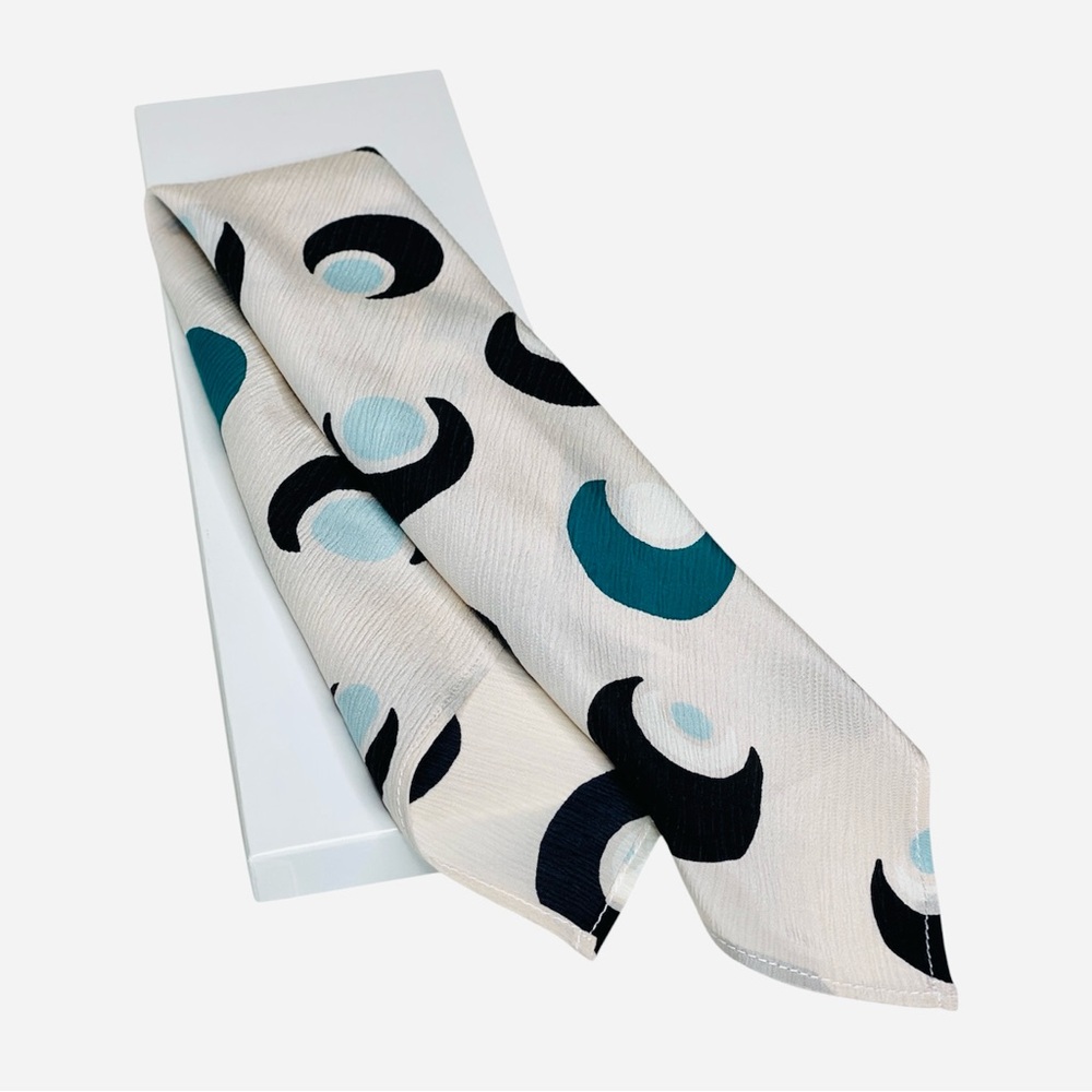 NWT SILKLETTE Half Moon Pattern 100% Fine Silk Kerchief Scarf Black+Blue